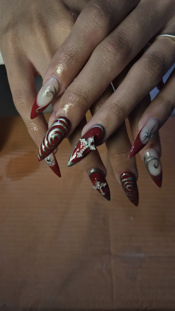 Diseño de uñas hecho en Butterfly Nails